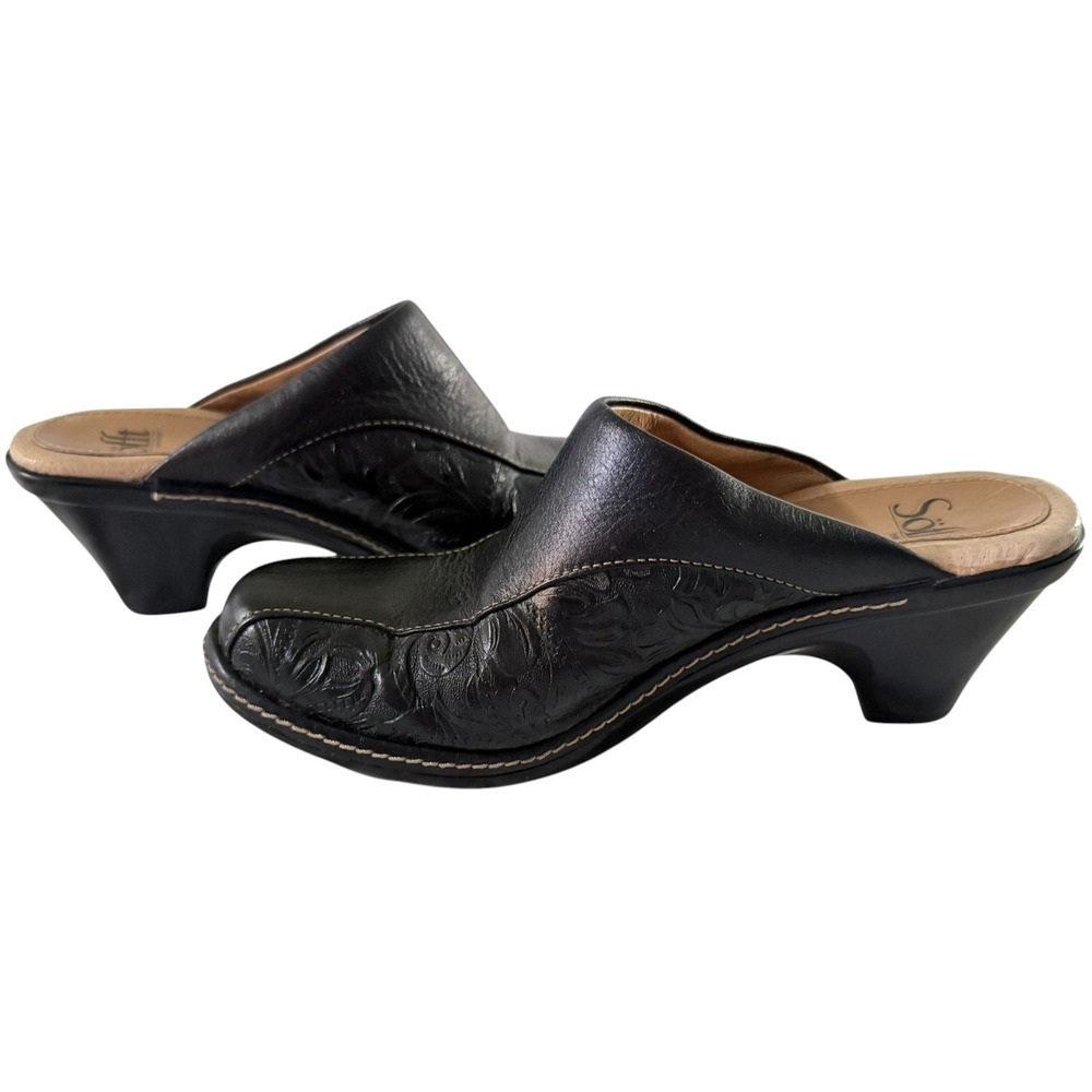 Sofft Women's 7.5 Black Leather Tooled Floral Mules Heeled Clogs Contrast Stitch